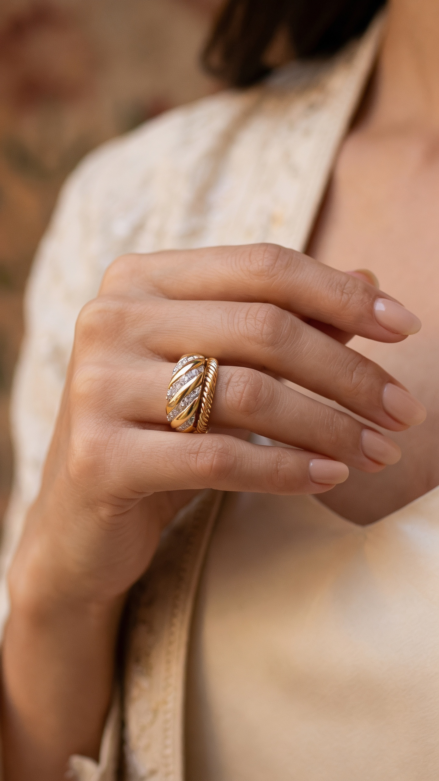 Twisted Radiance 18K Gold Ring