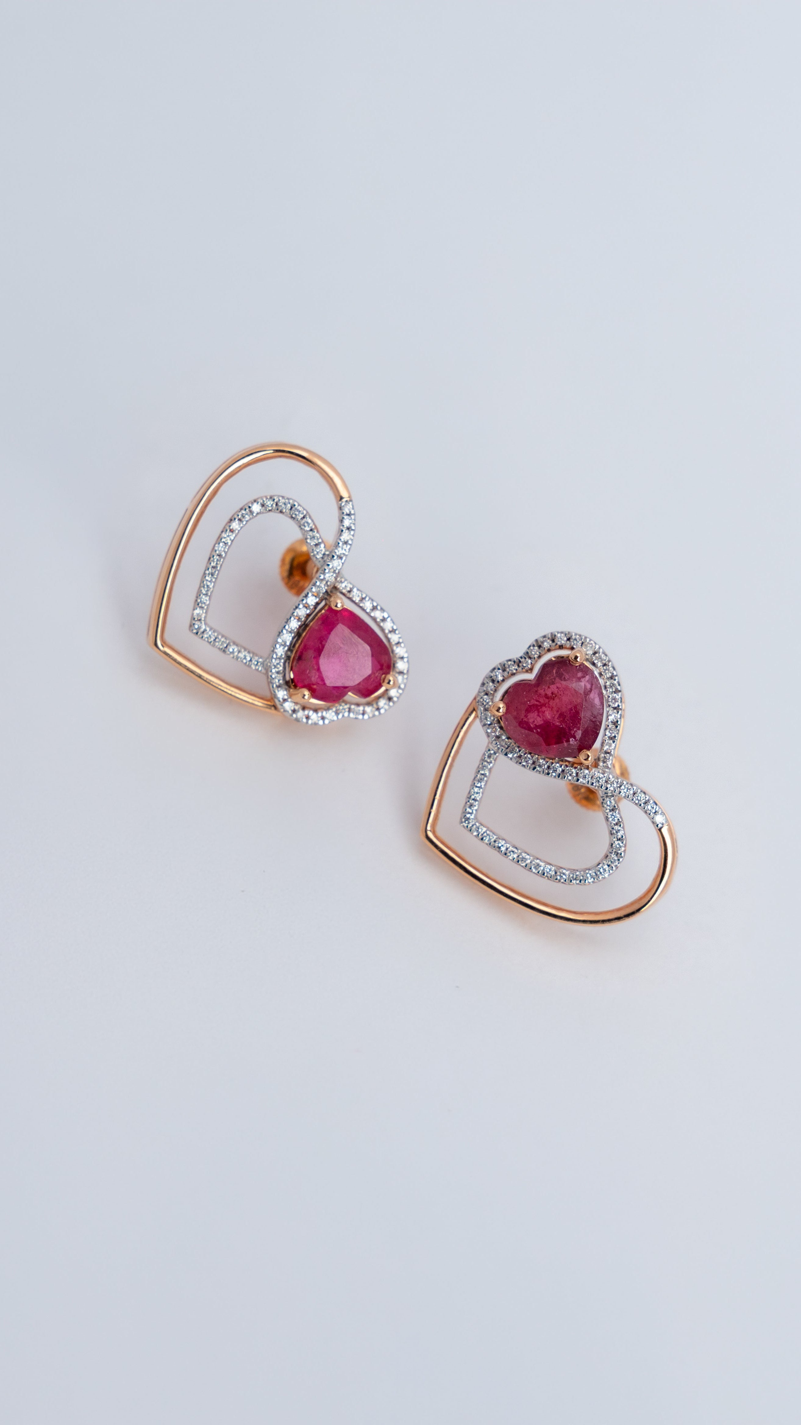 Scarlet Affection 18K  Gold Heart Diamond Earrings