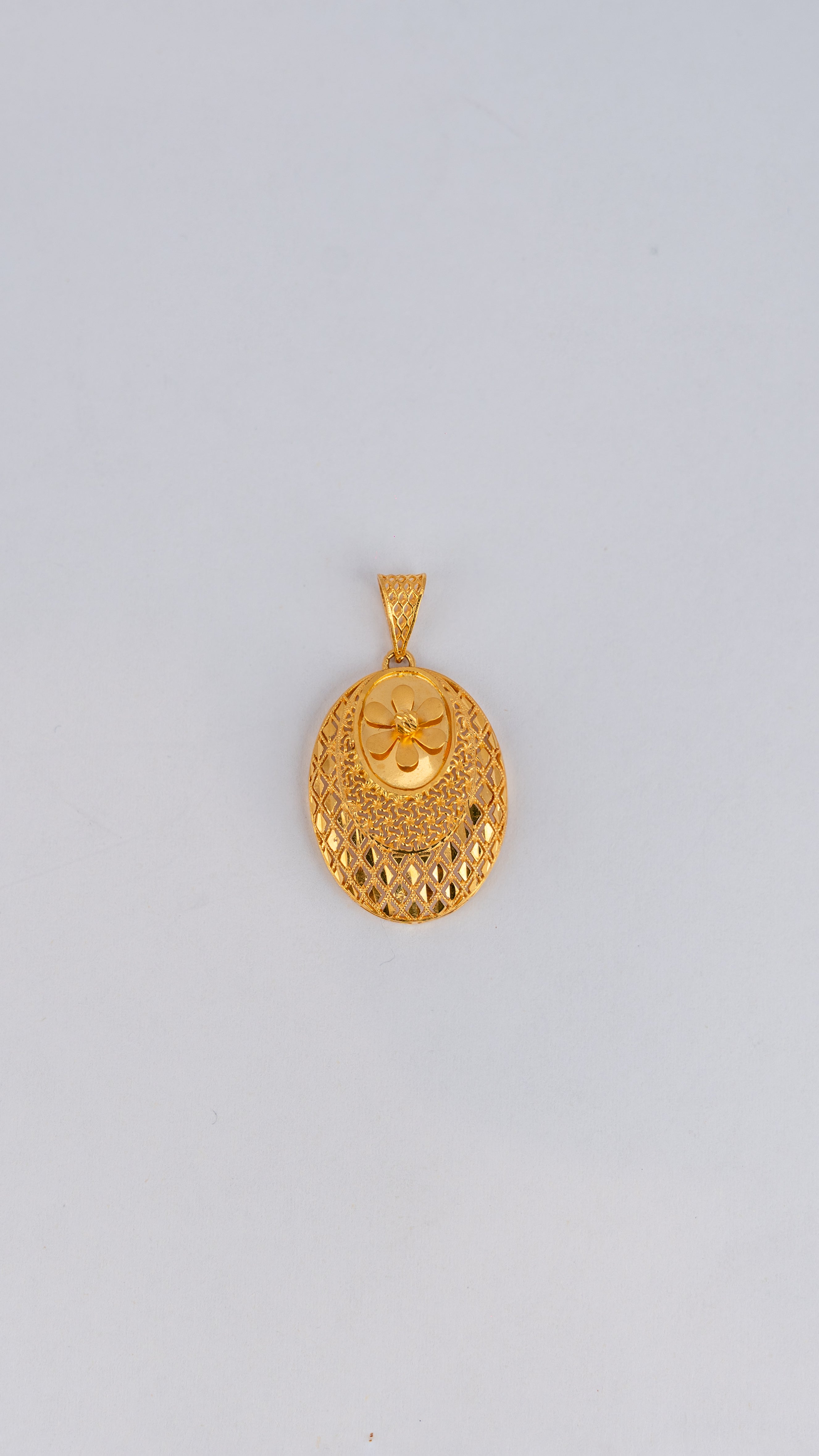Filigree Medallion 22K Gold Pendant