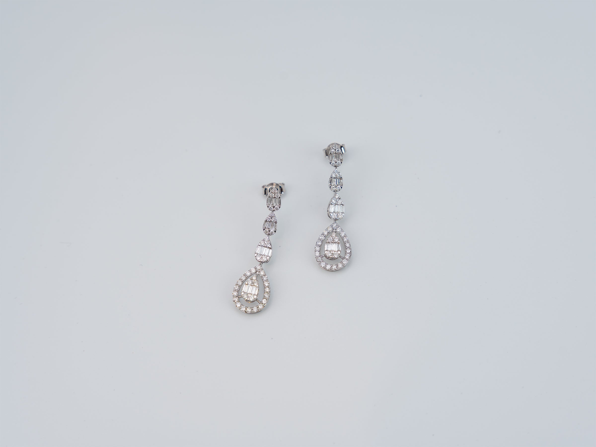 Frozen Rainfall Diamond Drop Earrings in 18K Gold