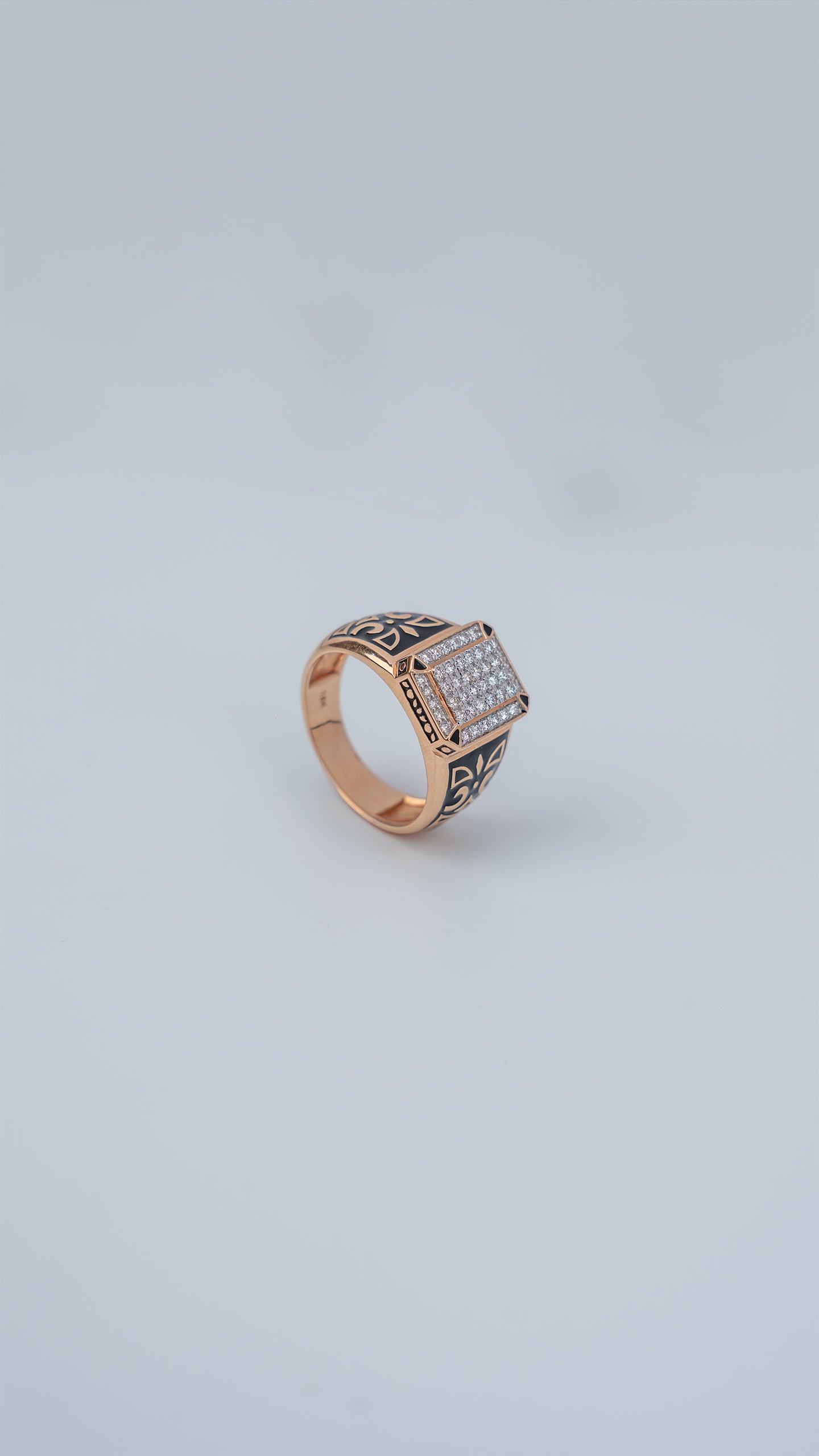 Enamel Onyx 18K Rose Gold Diamond Ring