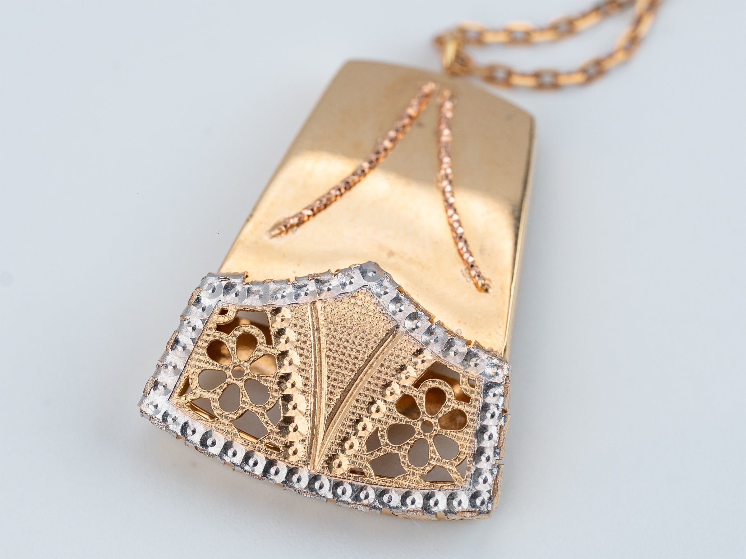 Deco Shield Lattice 18K Gold Trapezoid Pendant Necklace