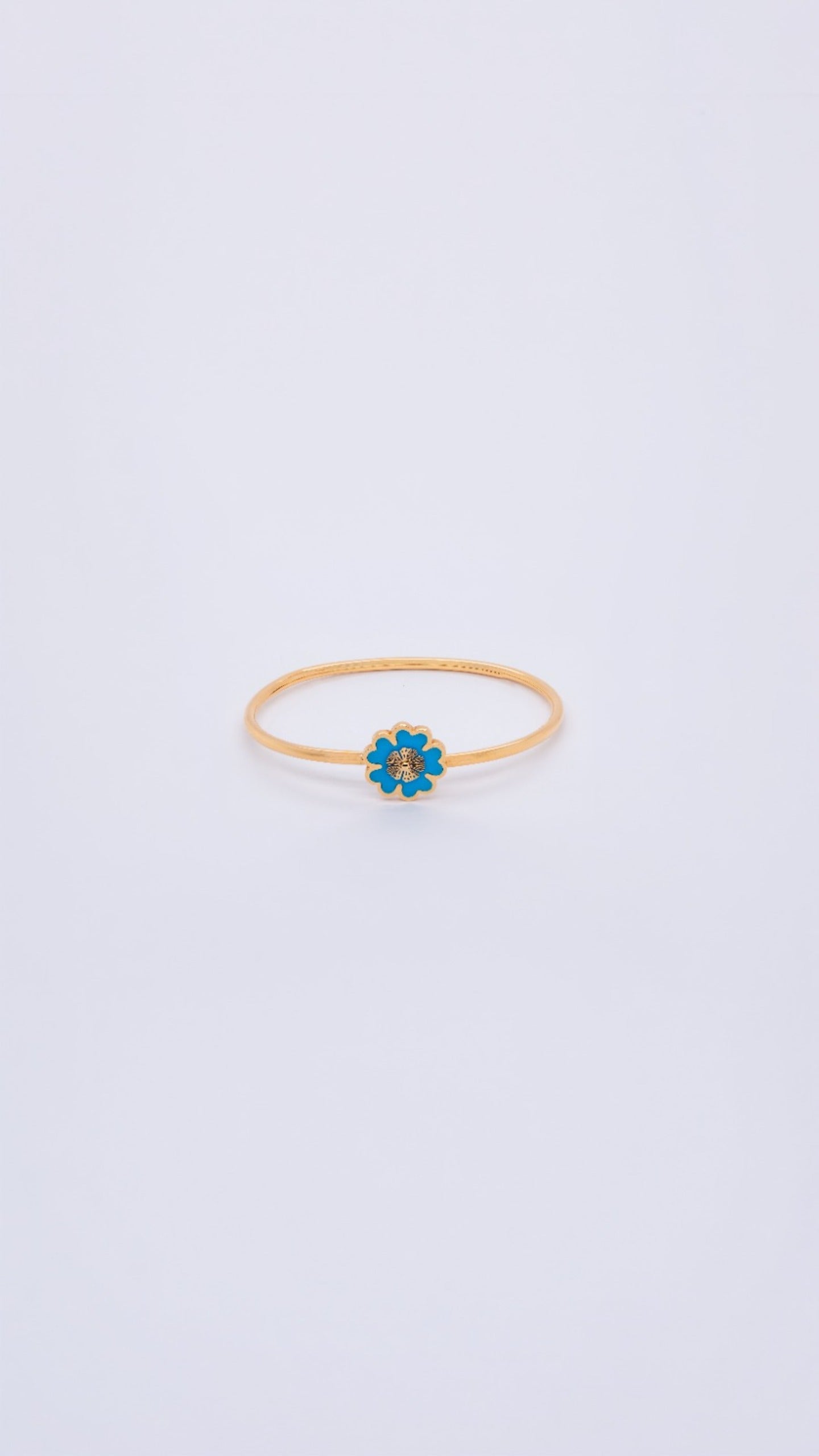 Sky Petal 18K Gold Clover Bracelet in Turquoise